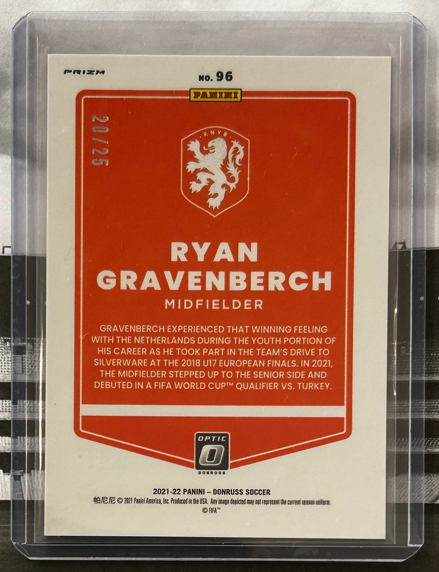 2021-22 Panini Donruss Soccer - RYAN GRAVENBERCH (NETHERLANDS) Optic Pink Velocity Prizm #96 /25