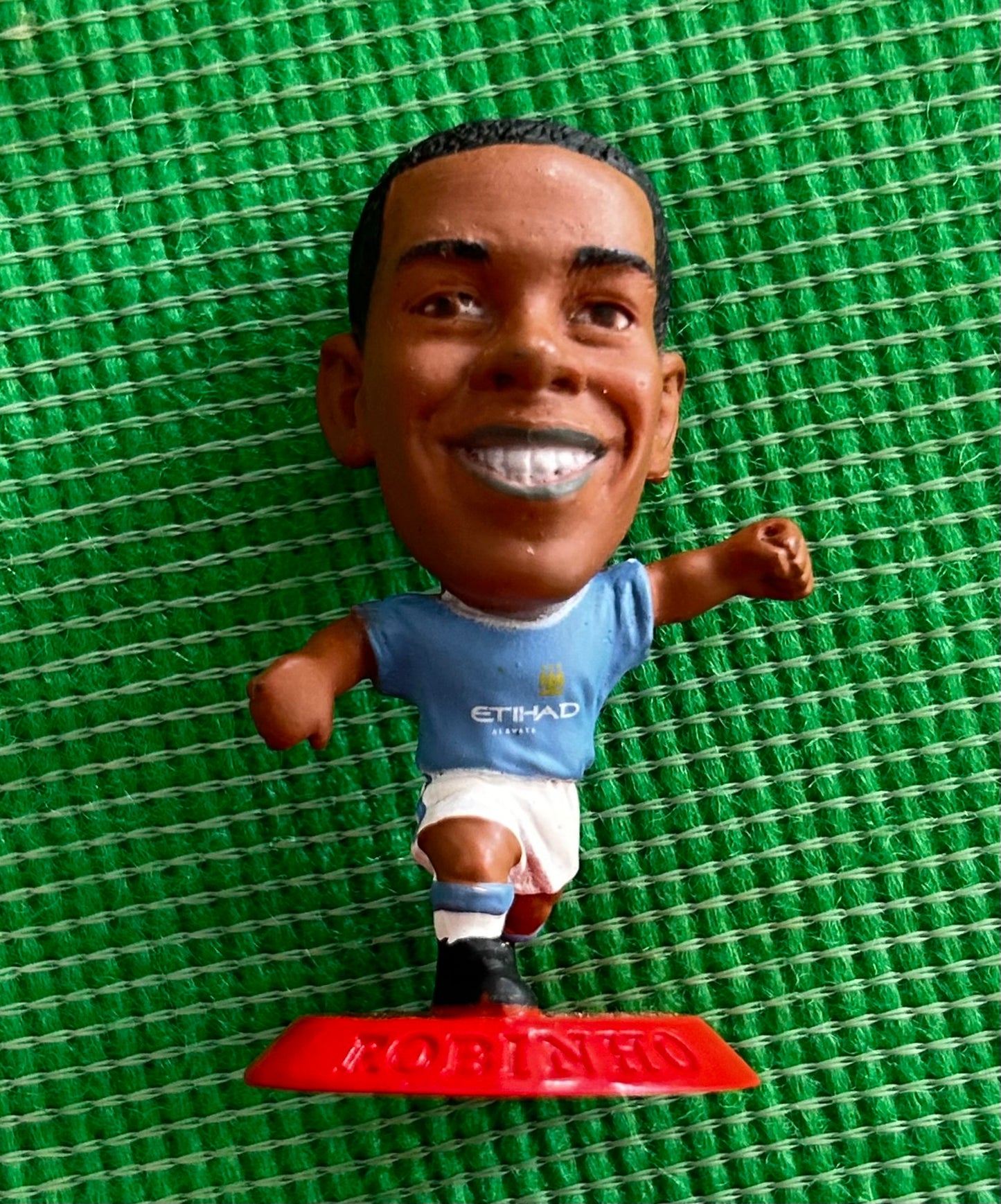 Corinthian Microstars - ROBINHO (MANCHESTER CITY) UK Series 19 World Stars Red Base MC12540 *Loose*