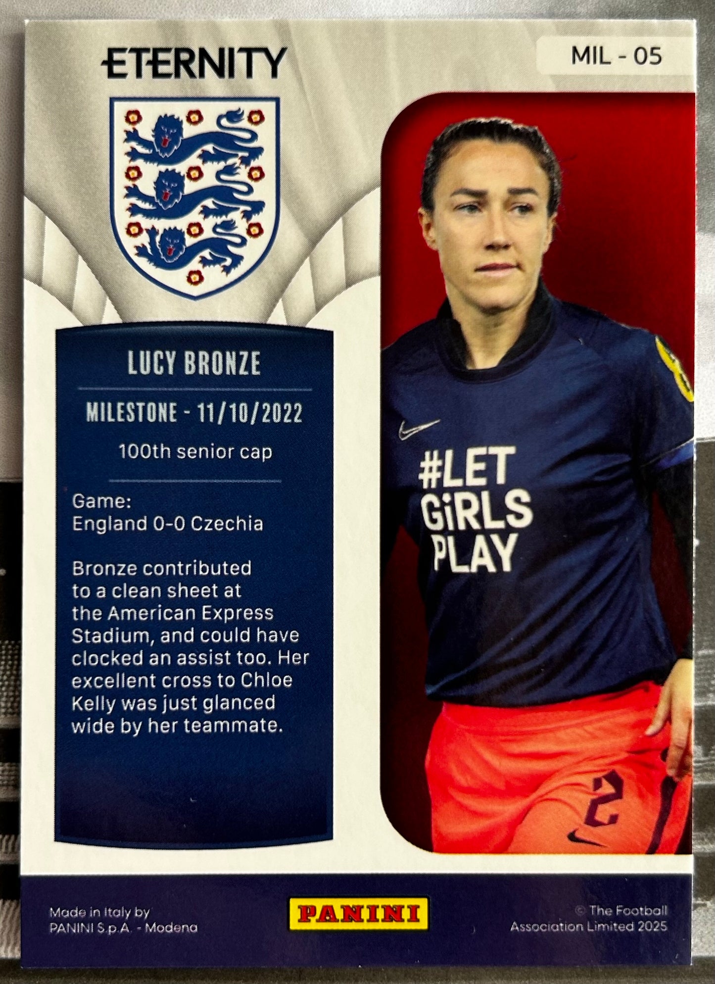 Panini Eternity Lionesses 2025 - LUCY BRONZE (ENGLAND) Milestone #MIL-05