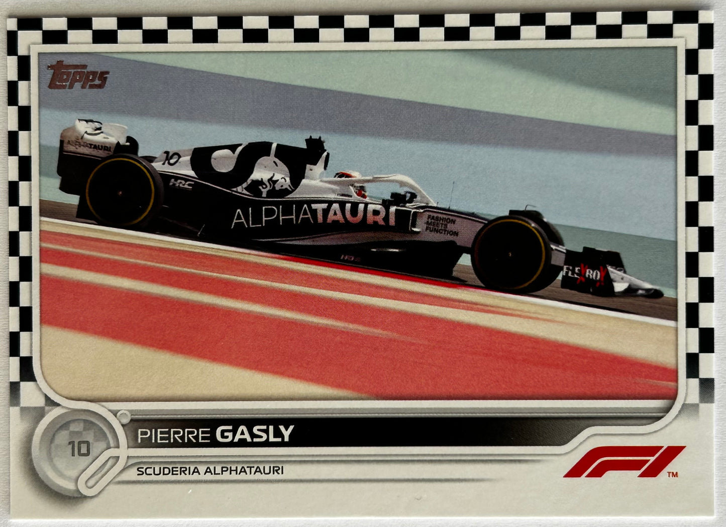 Topps Formula One Flagship 2022 - PIERRE GASLY (SCUDERIA ALPHATAURI) #121 Checker Flag Parallel