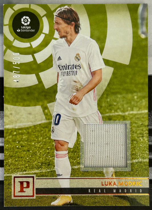 2020-21 Panini Chronicles La Liga Soccer - LUKA MODRIC (REAL MADRID) Player-Worn Patch #18 /500
