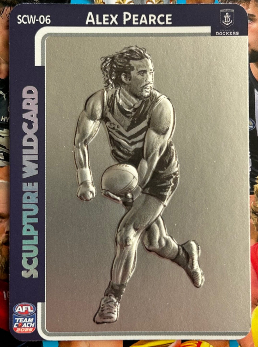 AFL Teamcoach 2025 - ALEX PEARCE (FREMANTLE) Sculpture Wildcard SCW-06 1:36 packs