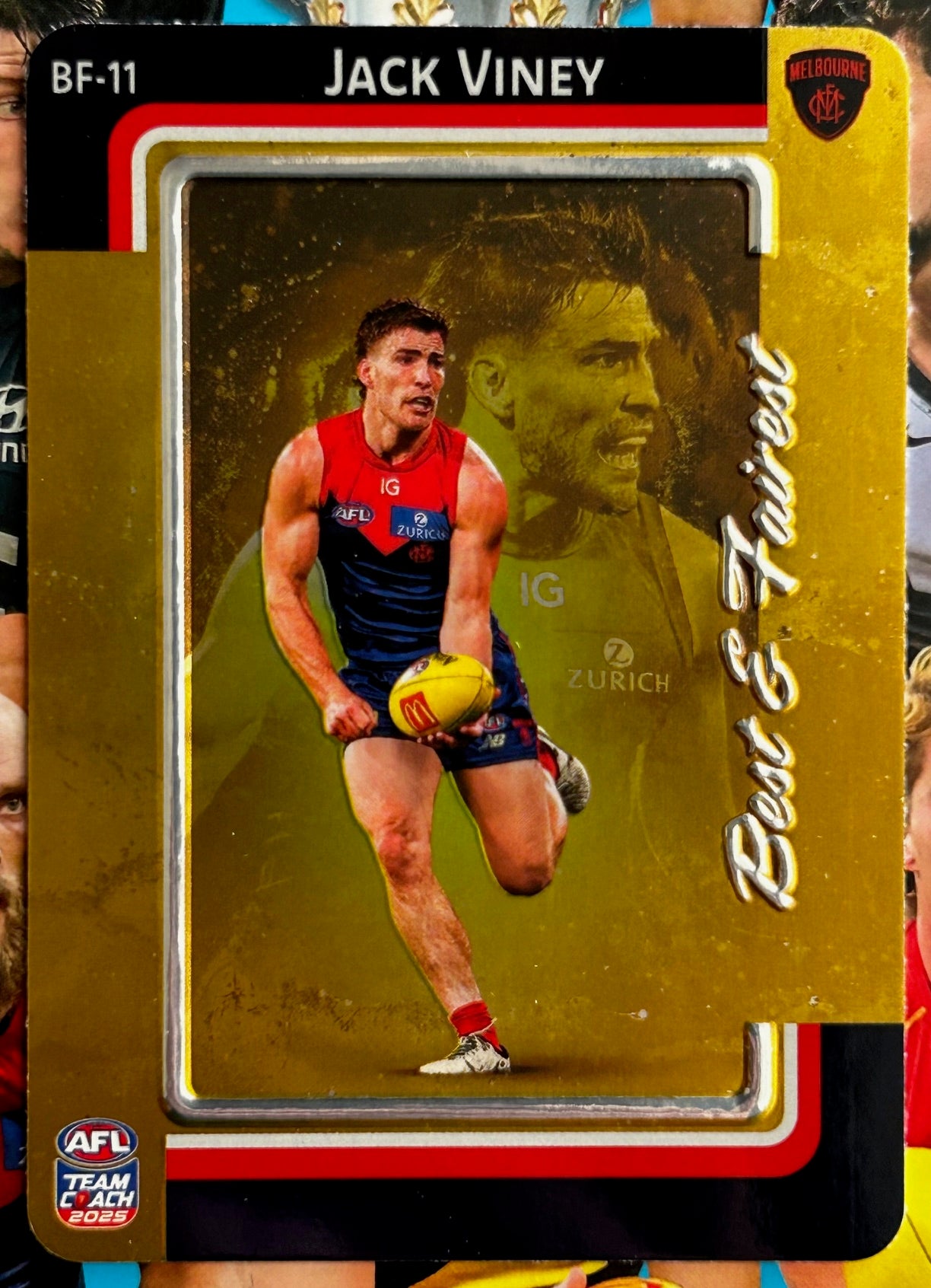 AFL Teamcoach 2025 - JACK VINEY (MELBOURNE) Gold Best & Fairest BF-11 1:40 packs