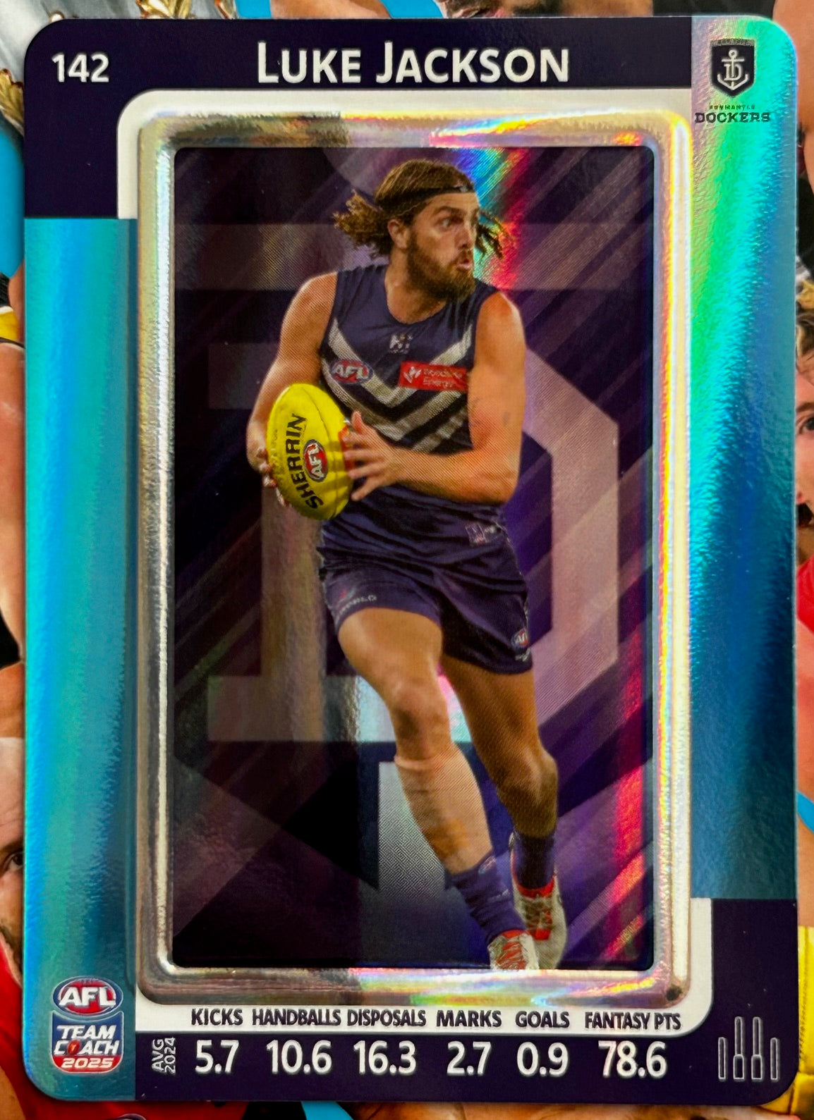AFL Teamcoach 2025 - LUKE JACKSON (FREMANTLE DOCKERS) Blue Parallel #142 1:9 packs