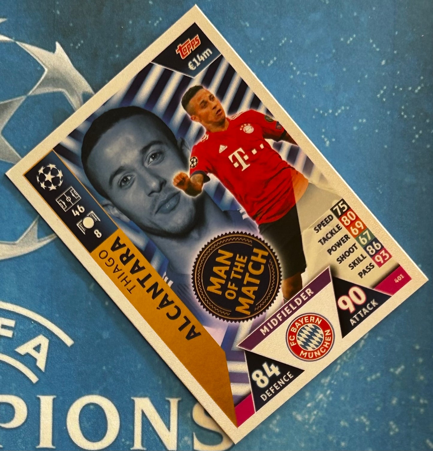 Topps Match Attax UEFA Champions League 2018-19 - THIAGO ALCANTARA (BAYERN MUNICH) Man of the Match Foil Insert #401