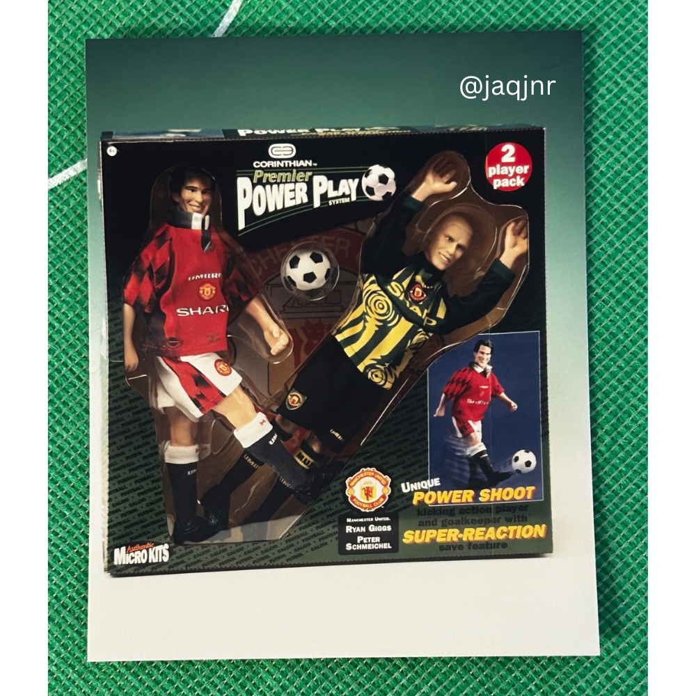 Corinthian Powerplay Photo - RYAN GIGGS & PETER SCHMEICHEL (MANCHESTER UNITED) Colour 6" x 4"