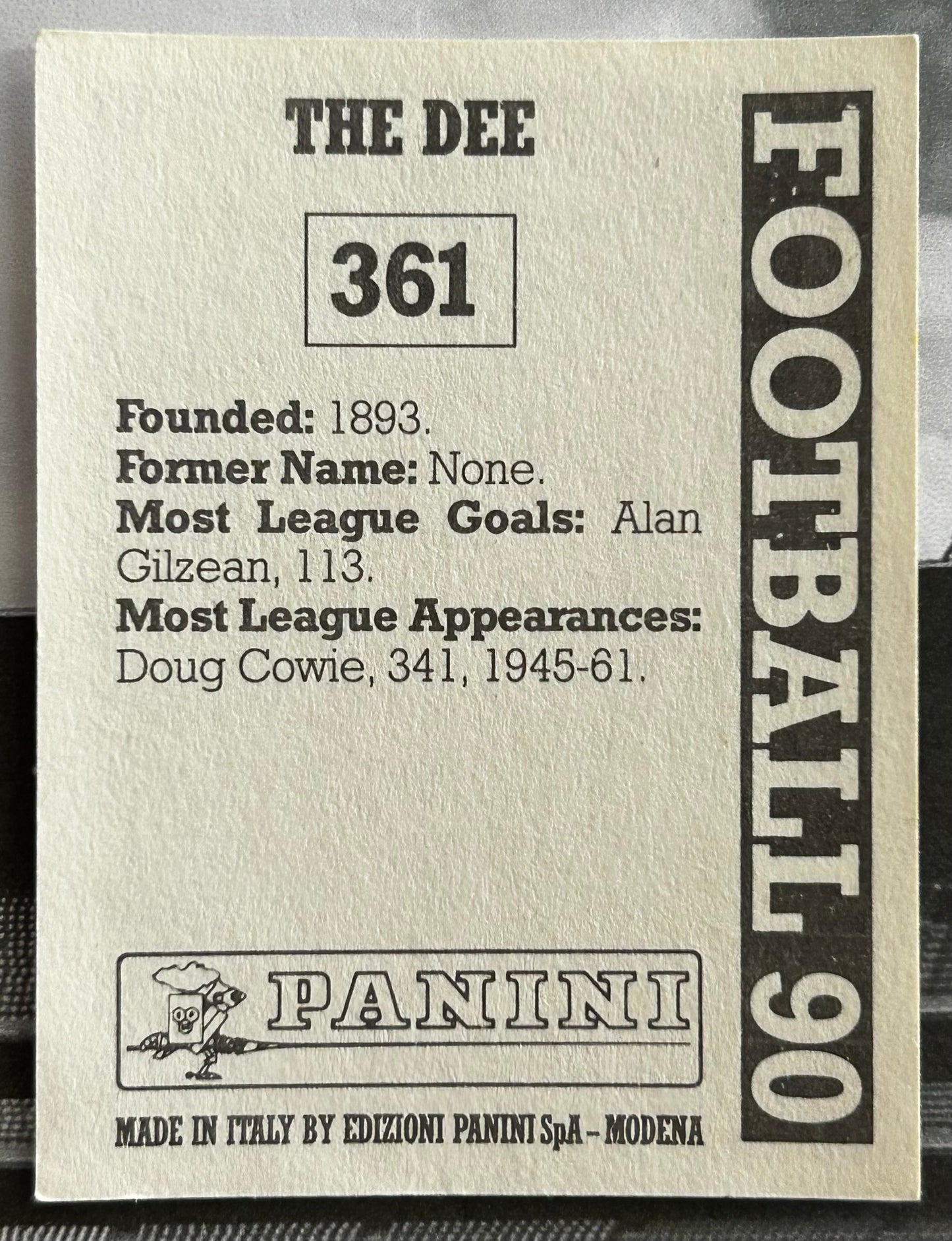 Panini Football 90 Sticker - TEAM PHOTO (DUNDEE) #361