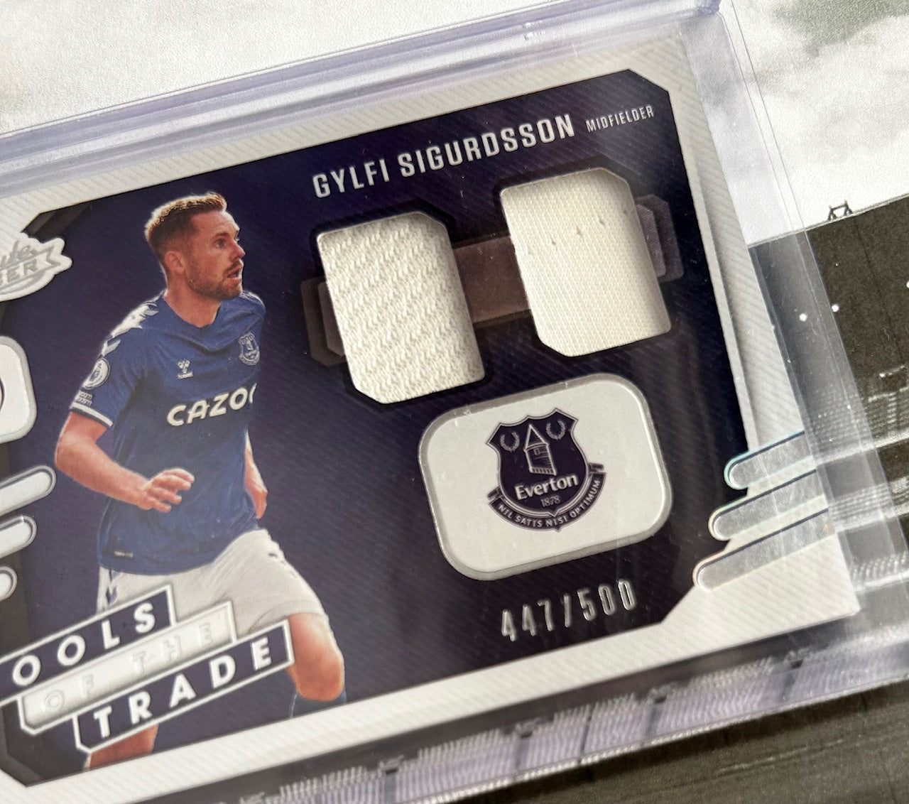 2020-21 Panini Chronicles Absolute Soccer - GYLFI SIGURDSSON (EVERTON) Tools of the Trade Match-Worn Patch #T-GS /500