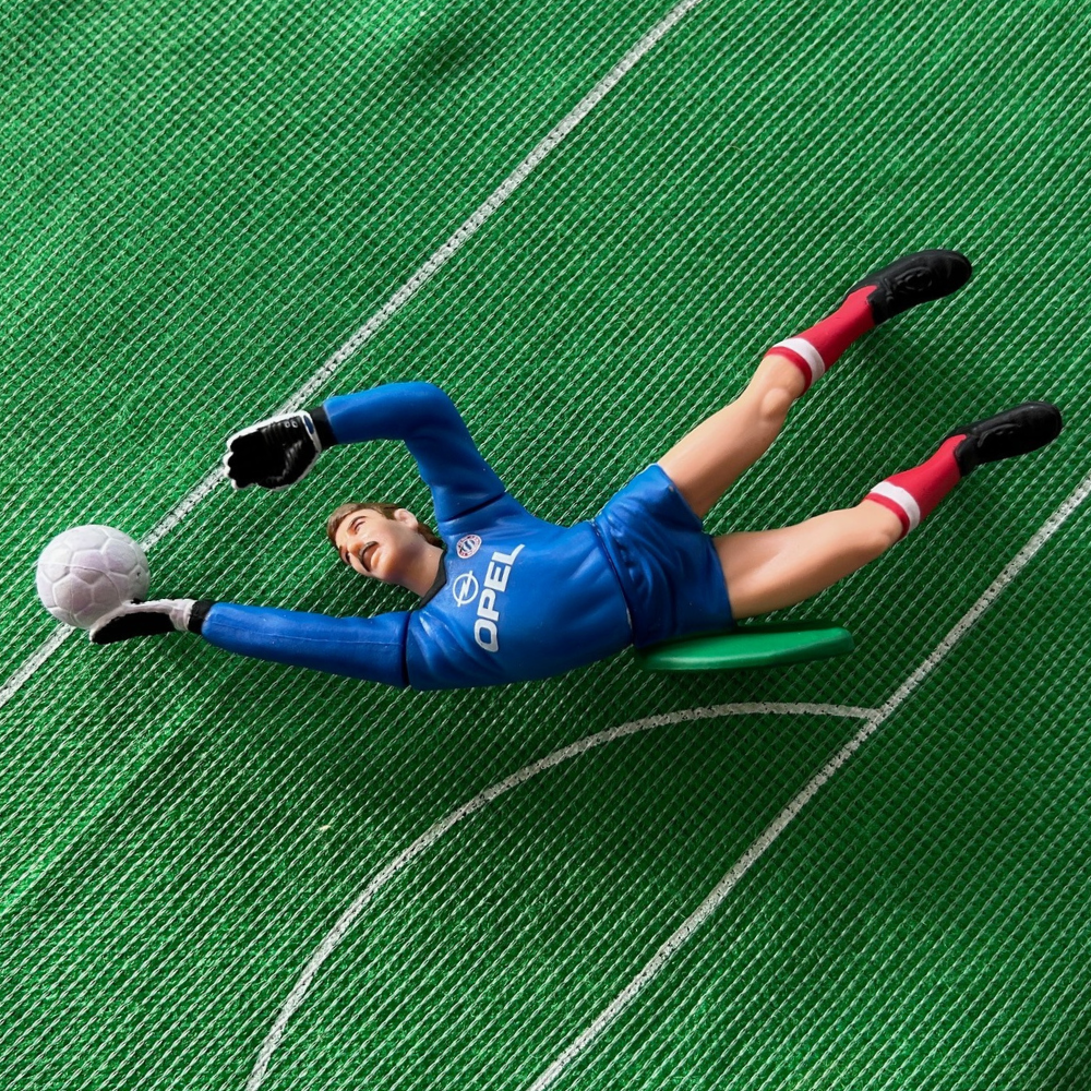 Tonka Sportstars Loose Figure - RAIMOND AUMANN (BAYERN MUNICH) 1989 Release