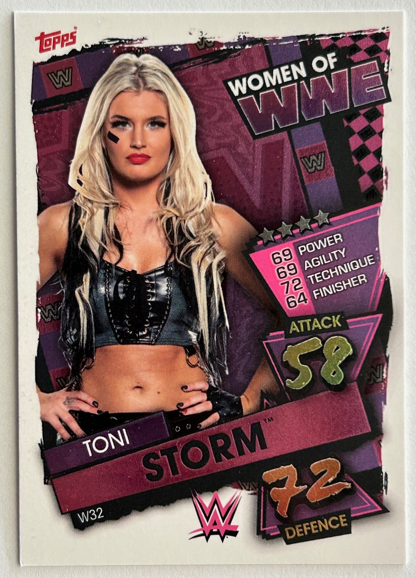 Topps UK WWE Slam Attax 2021 - WOMEN OF WWE Single Trading Cards (W1 - W32)