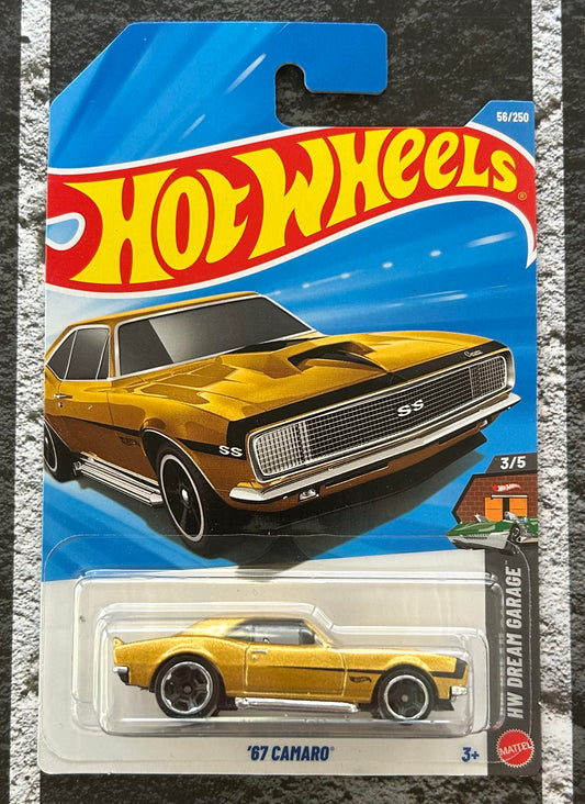 Mattel Hot Wheels Diecast Basic 1:64 - '67 Camaro HW Dream Garage