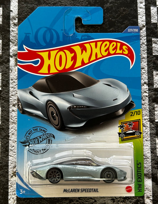 Mattel Hot Wheels Diecast Basic 1:64 - Blue McLaren Speedtail HW Exotics