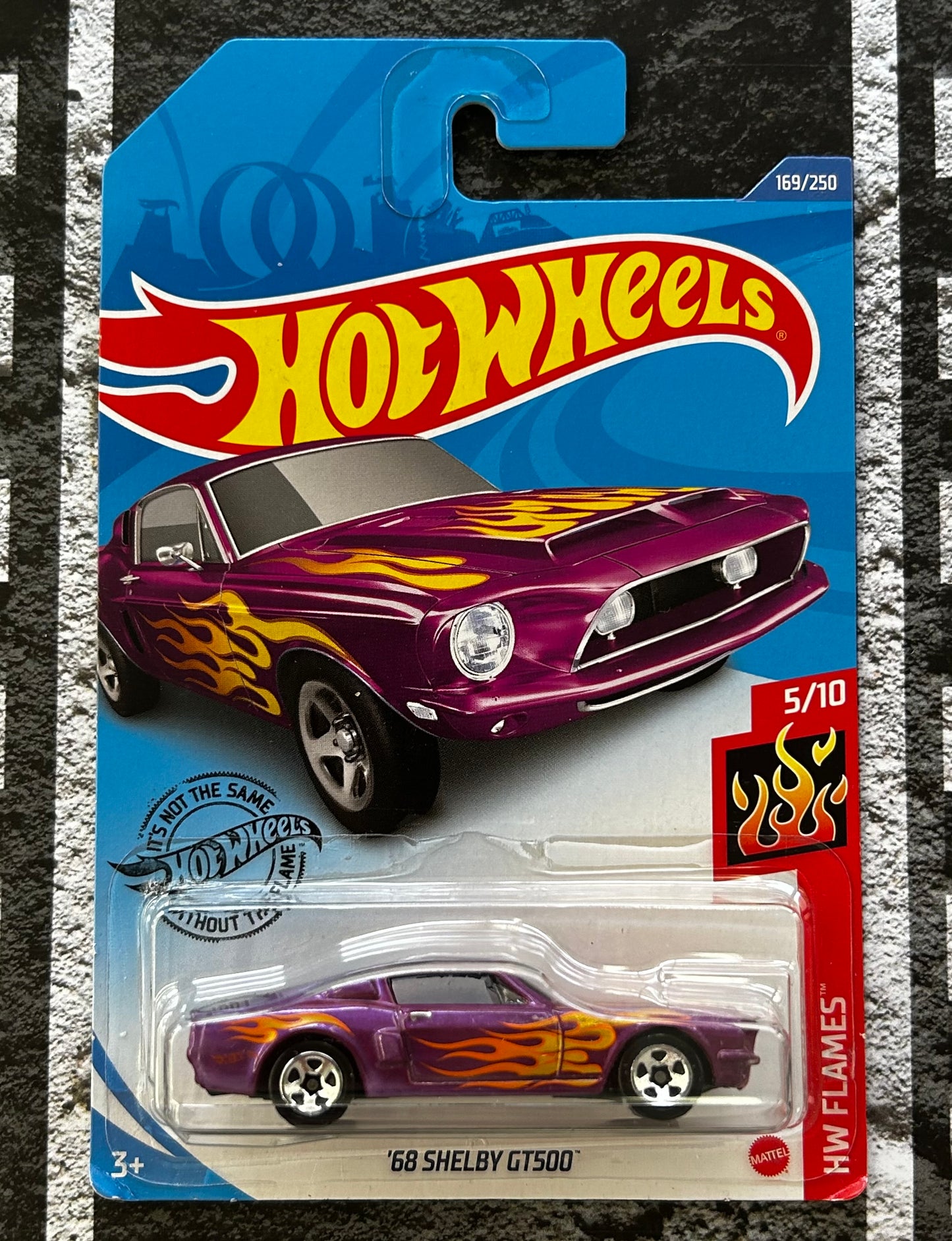 Mattel Hot Wheels Diecast Basic 1:64 - '68 Shelby GT500 HW Flames