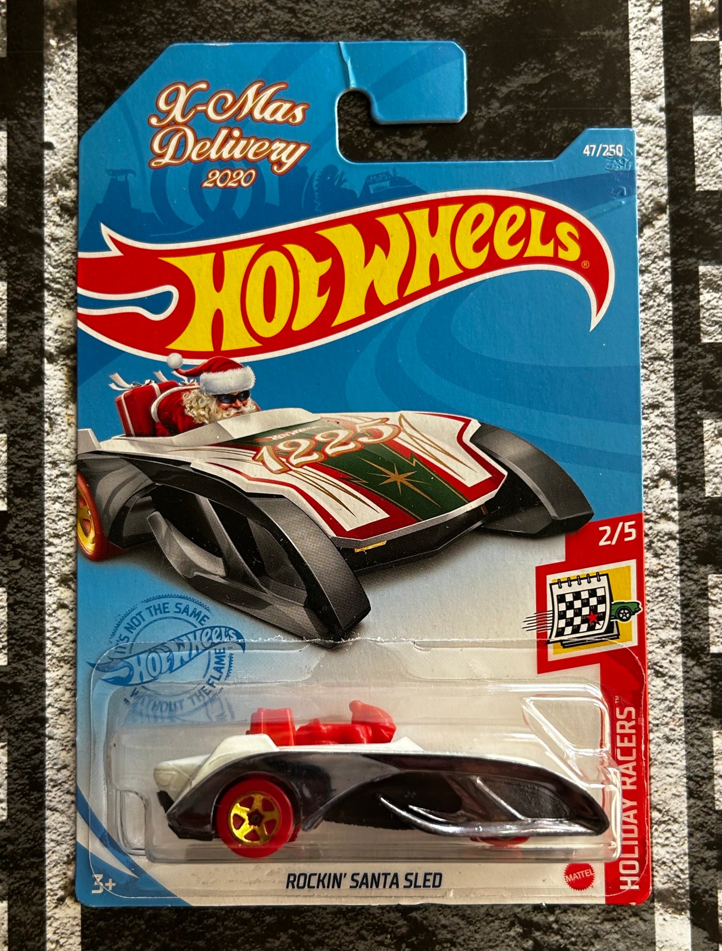 Mattel Hot Wheels Diecast Basic 1:64 - Rockin' Santa Sled Holiday Racers (X-Mas Delivery 2020)