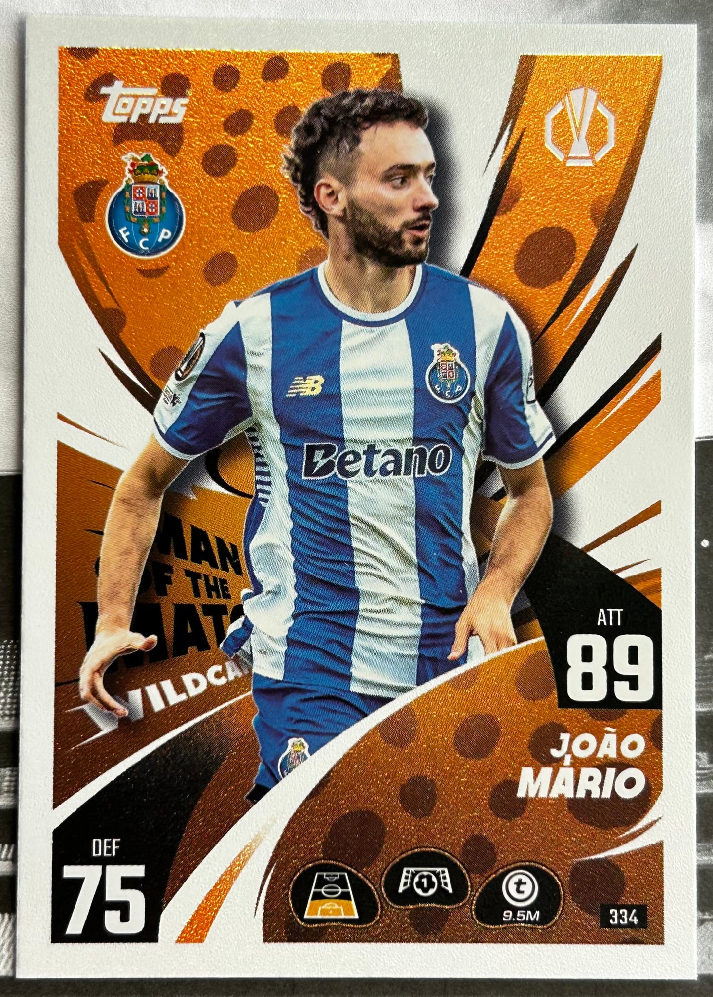 2025-26 Topps UCC Match Attax - MAN OF THE MATCH WILDCARD Rainbow Foil (#316-#342) 1:3 packs