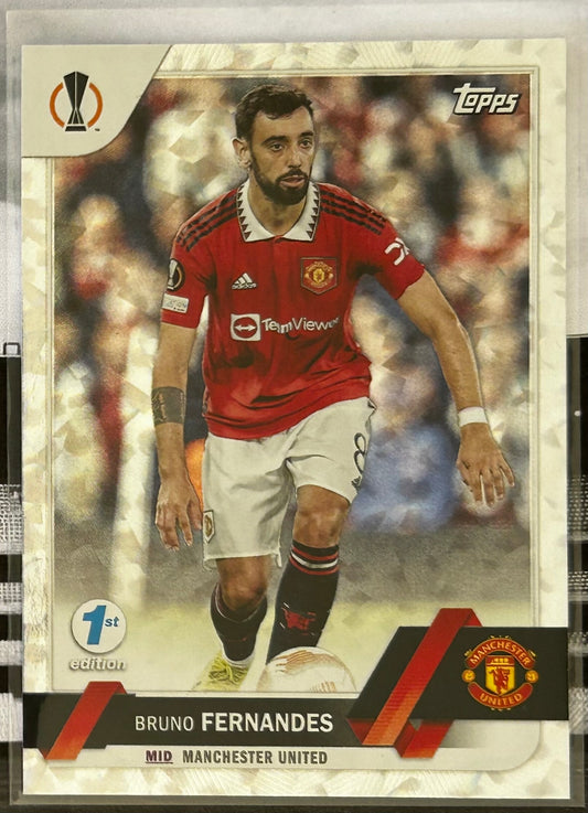 Topps UEFA Club Competitions 1st Edition 2022-23 - BRUNO FERNANDES (MANCHESTER UNITED) Icy Parallel #8