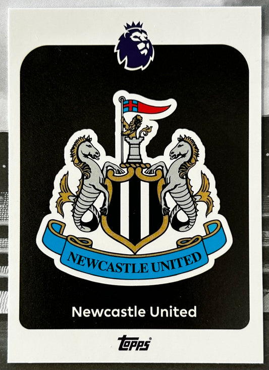 Topps Premier League 2026 Debut Edition - TEAM BADGE (NEWCASTLE UNITED) #217