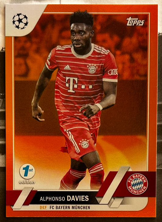 Topps UEFA Club Competitions 1st Edition 2022-23 - ALPHONSO DAVIES (BAYERN MUNICH) Orange Parallel #162 /25