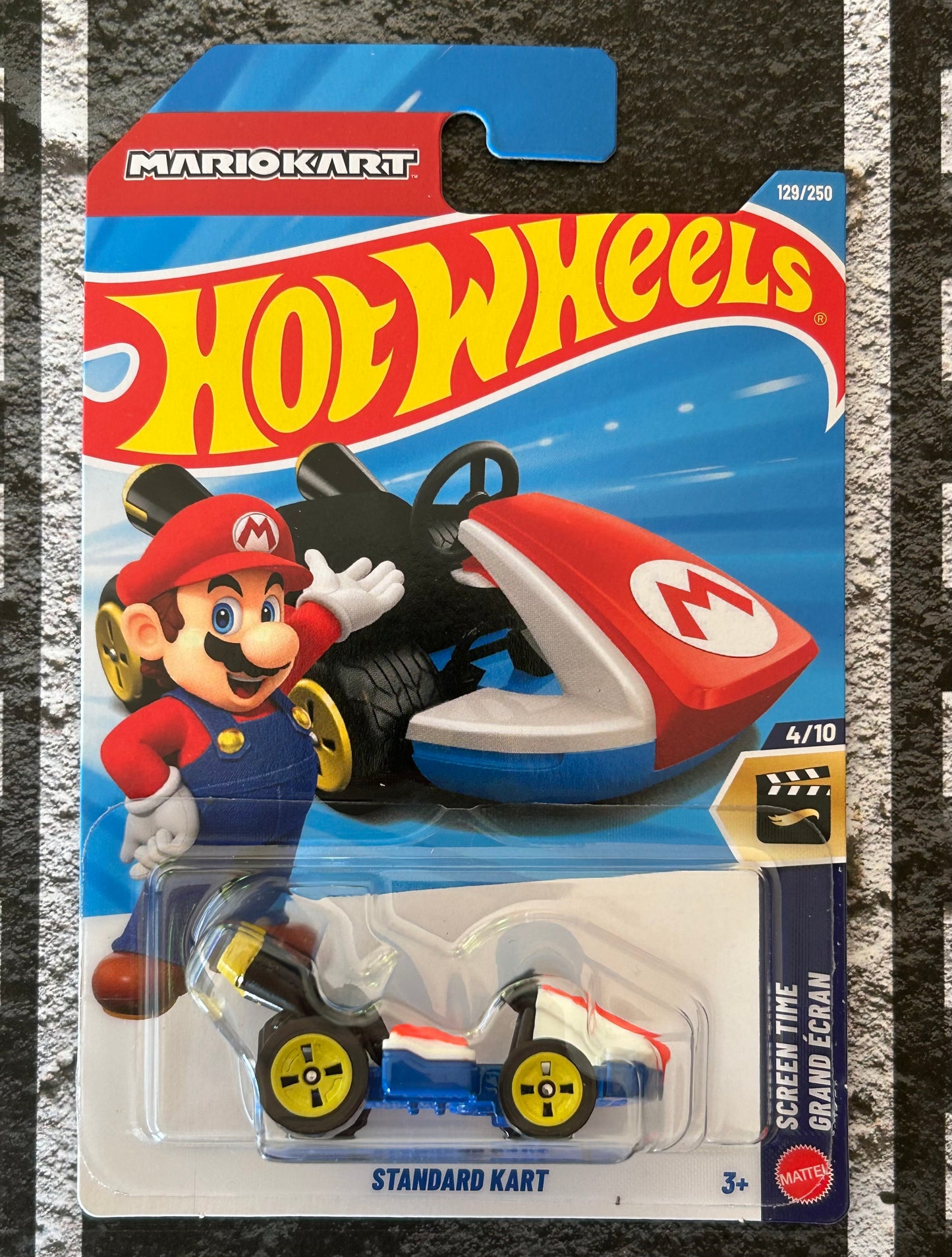 Mattel Hot Wheels Diecast Basic 1:64 - Mariokart Standard Kart Screen Time (2026)