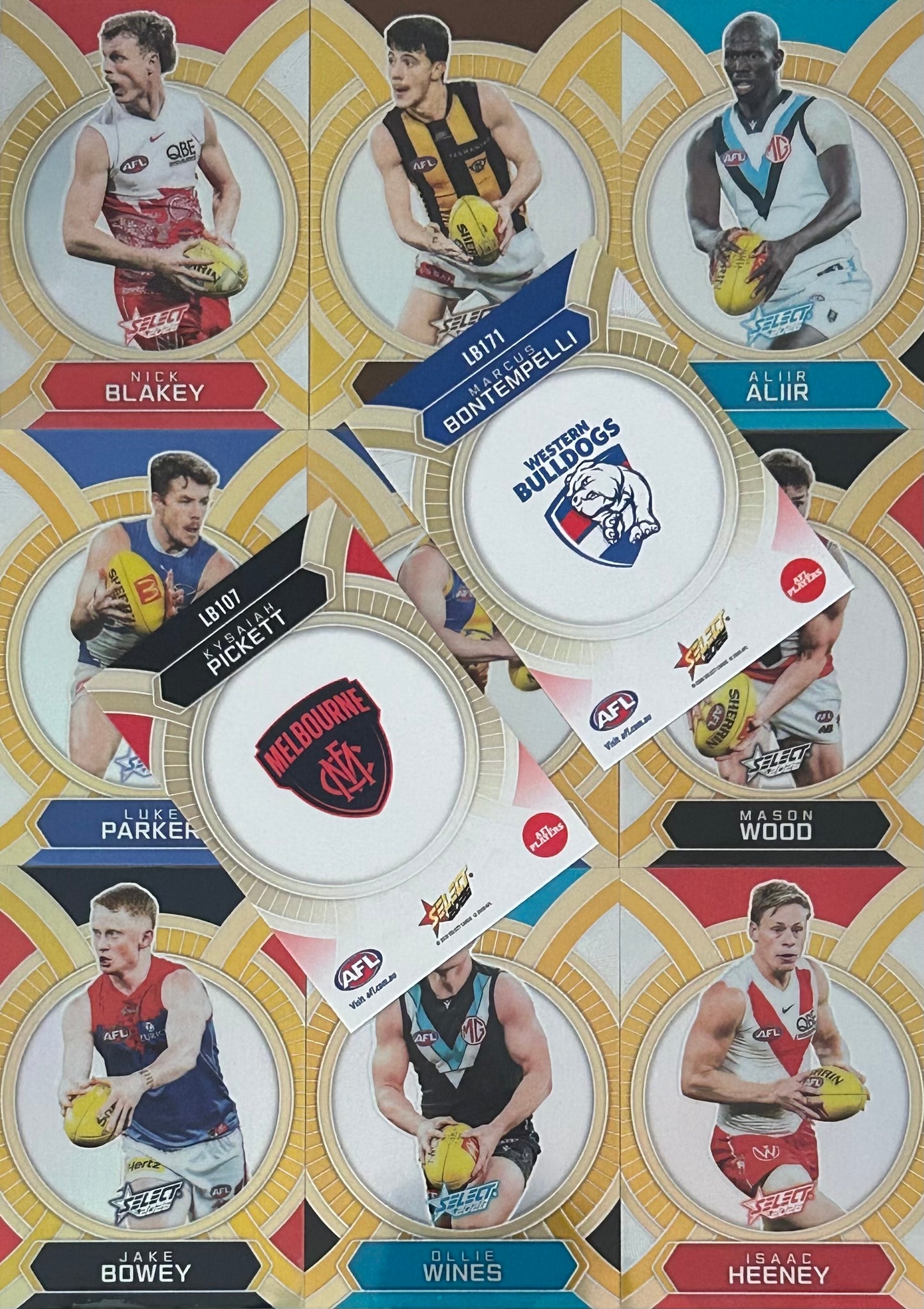 Select AFL Footy Stars 2026 - LUMINOUS Base Cards (LB91 - LB180)