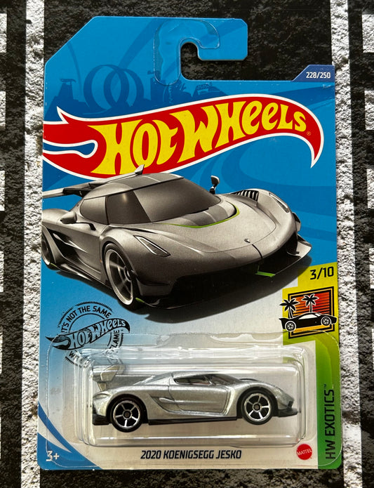 Mattel Hot Wheels Diecast Basic 1:64 - 2020 Koenigsegg Jesko HW Exotics