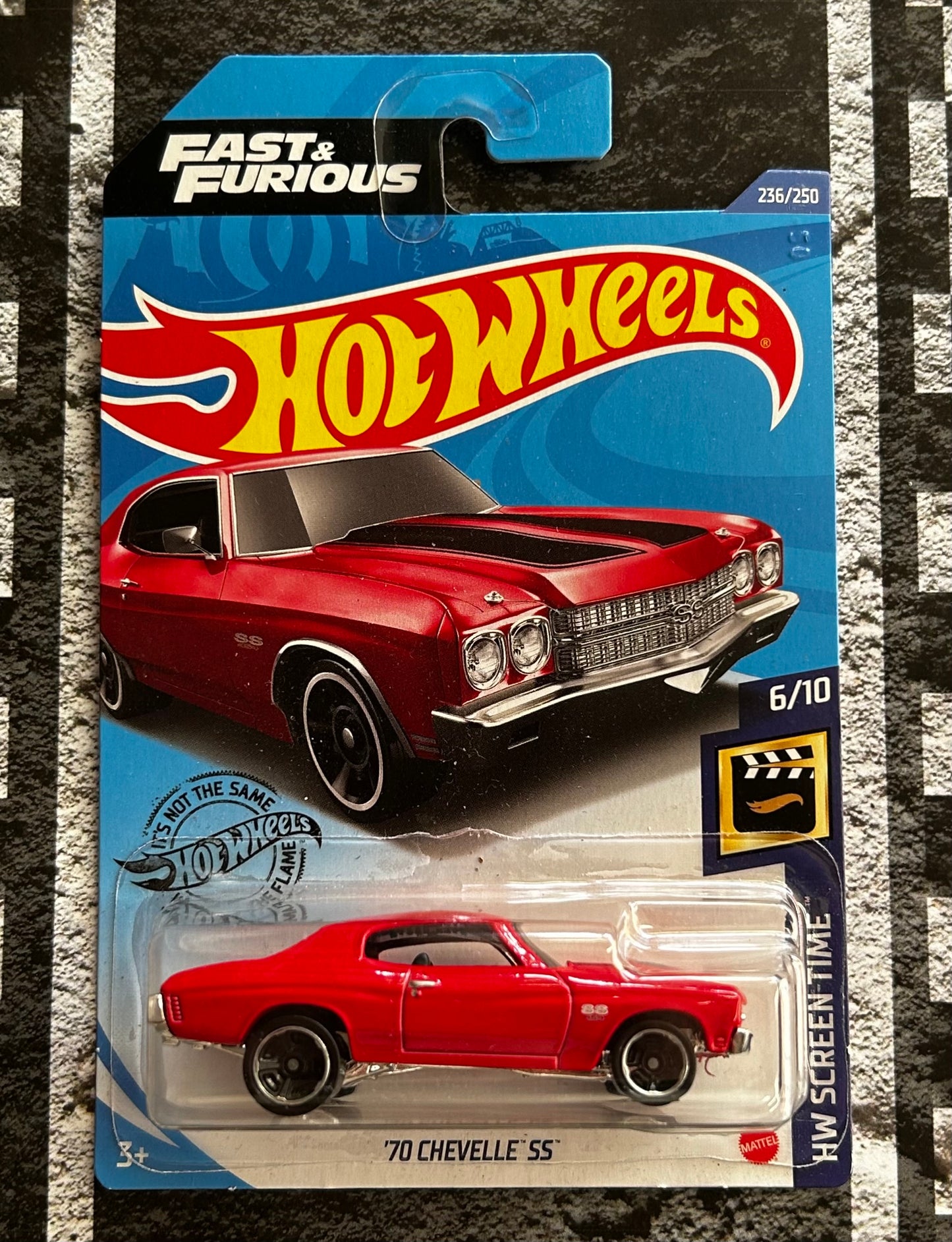 Mattel Hot Wheels Diecast Basic 1:64 -'70 Chevelle SS HW Screen Time