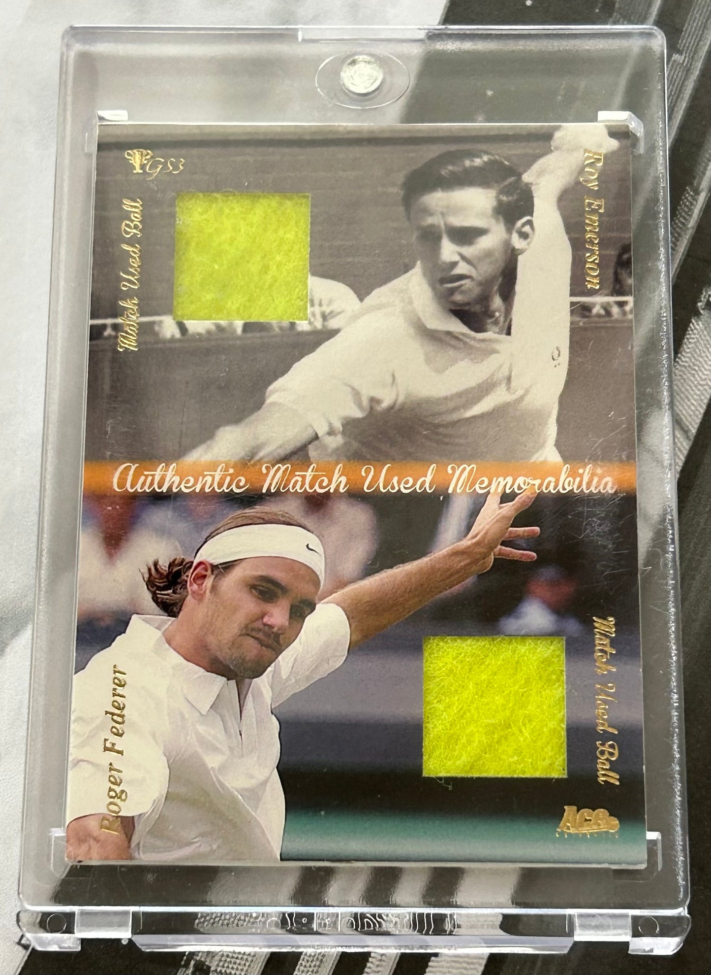 2012 Ace Authentic Grand Slam 3 - ROY EMERSON & ROGER FEDERER Dual Player Memorabilia DMB7