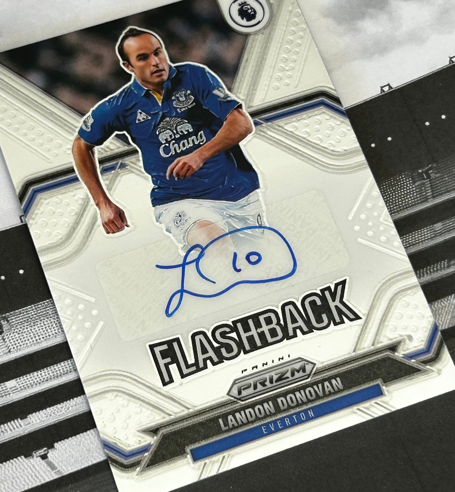 2021-22 Panini Prizm Premier League Soccer - LANDON DONOVAN (EVERTON) Flashback Autographs FB-LDO