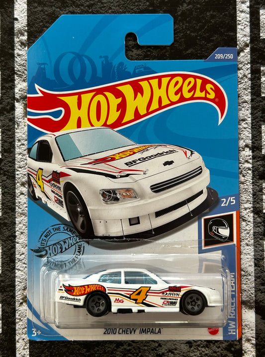 Mattel Hot Wheels Diecast Basic 1:64 - White 2010 Chevy Impala HW Race Team