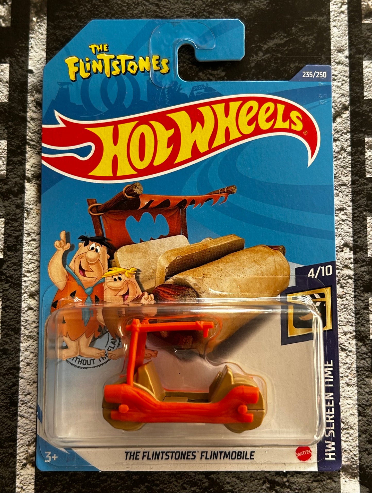 Mattel Hot Wheels Diecast Basic 1:64 - The Flintstones Flintmobile HW Screen Time