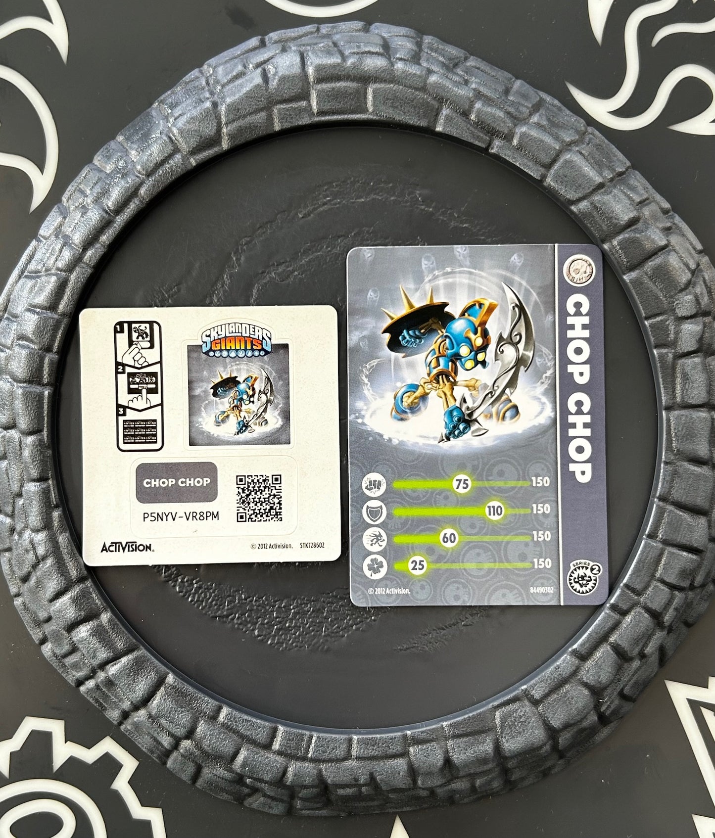 Skylanders Giants - CARDS & STICKERS from Original Packs