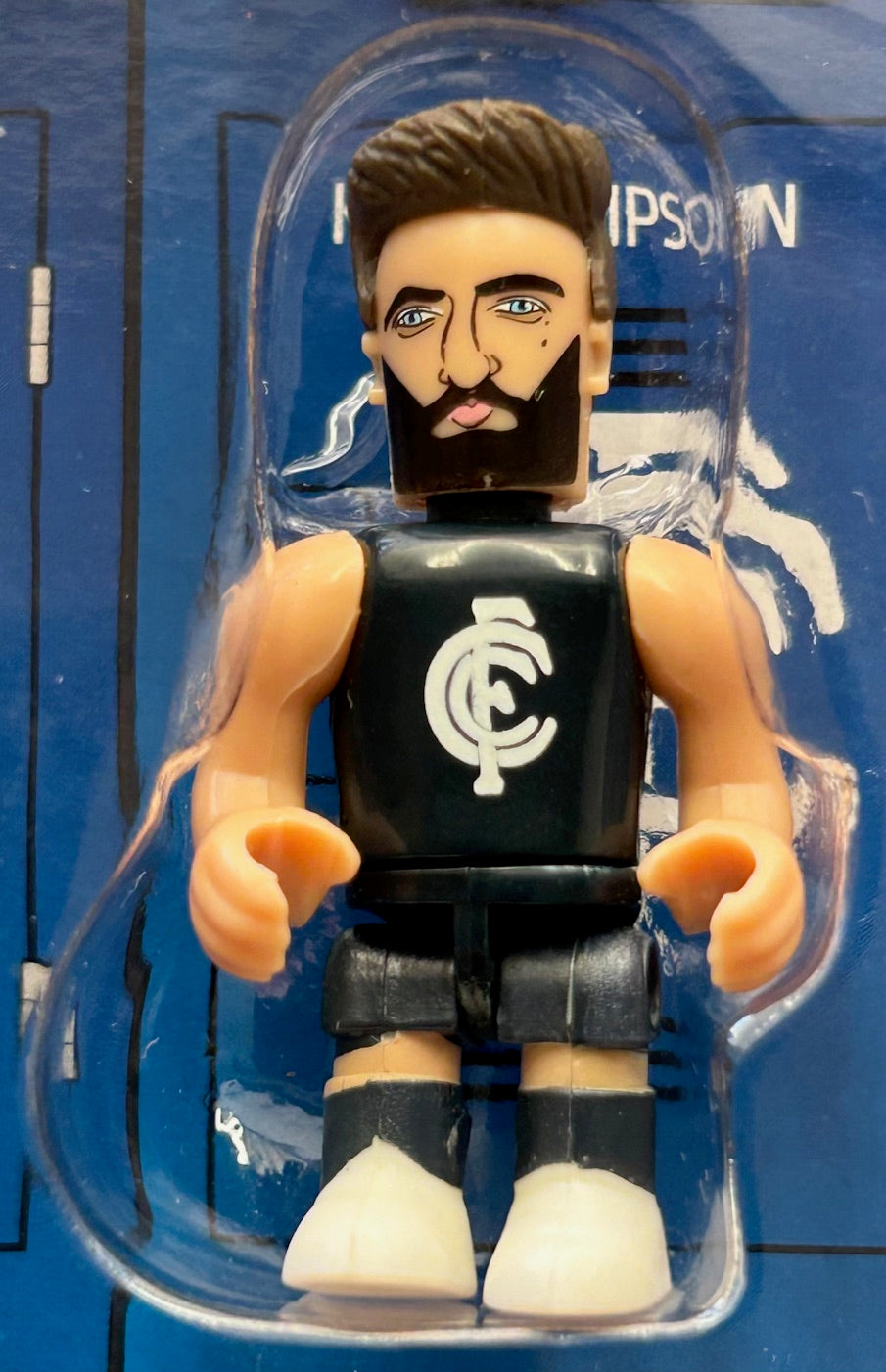 AFL Micro-Figures 2015 Series 1 - KADE SIMPSON (Carlton) Home Guernsey