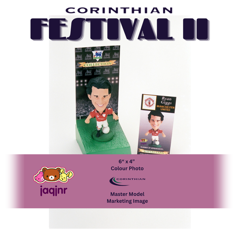 Corinthian RYAN GIGGS WITH ORIGINAL CARD & COLLECTOR CATALOG (MAN UTD 1995) Early Product Development Photo
