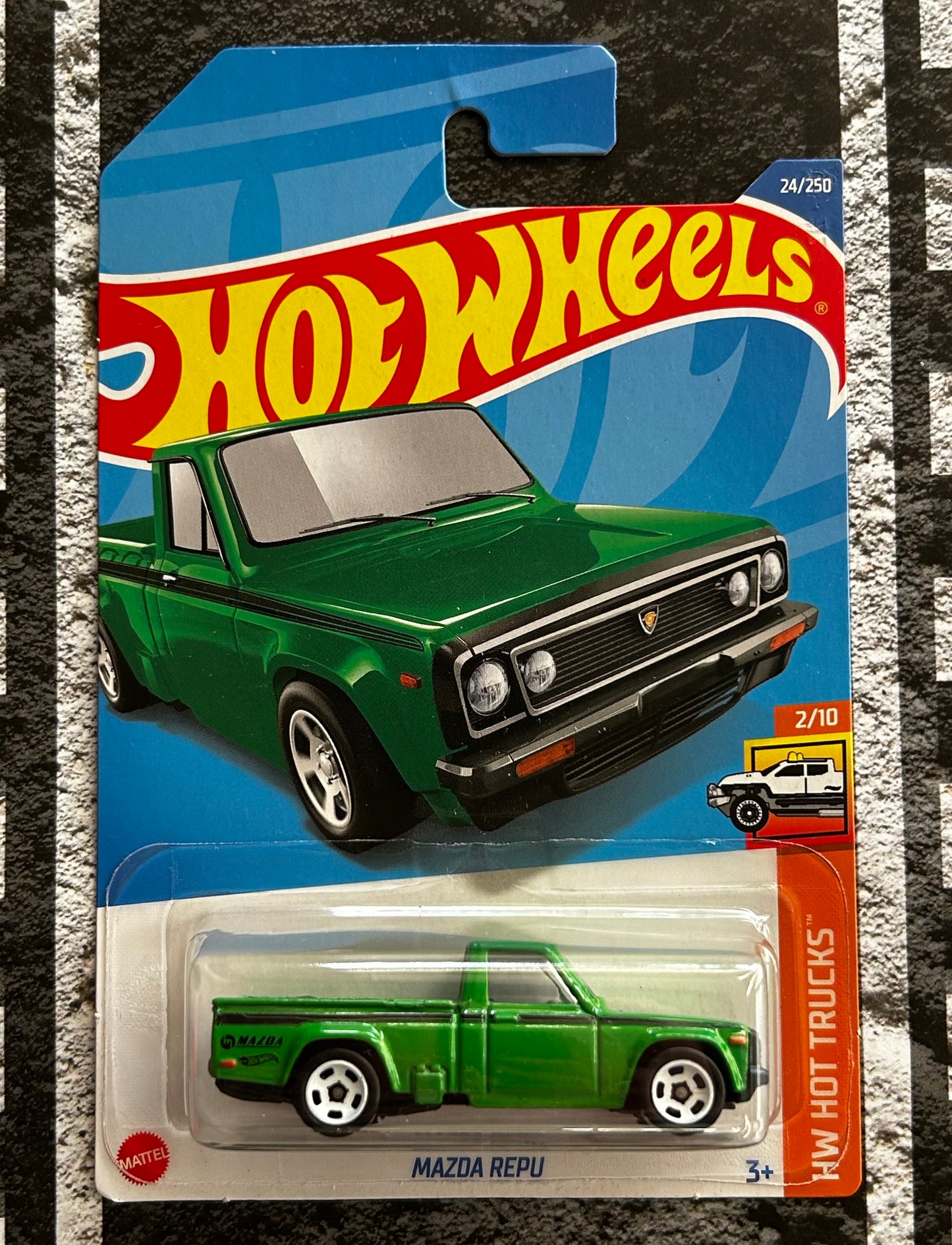 Mattel Hot Wheels Diecast Basic 1:64 - Mazda Repu HW Hot Trucks