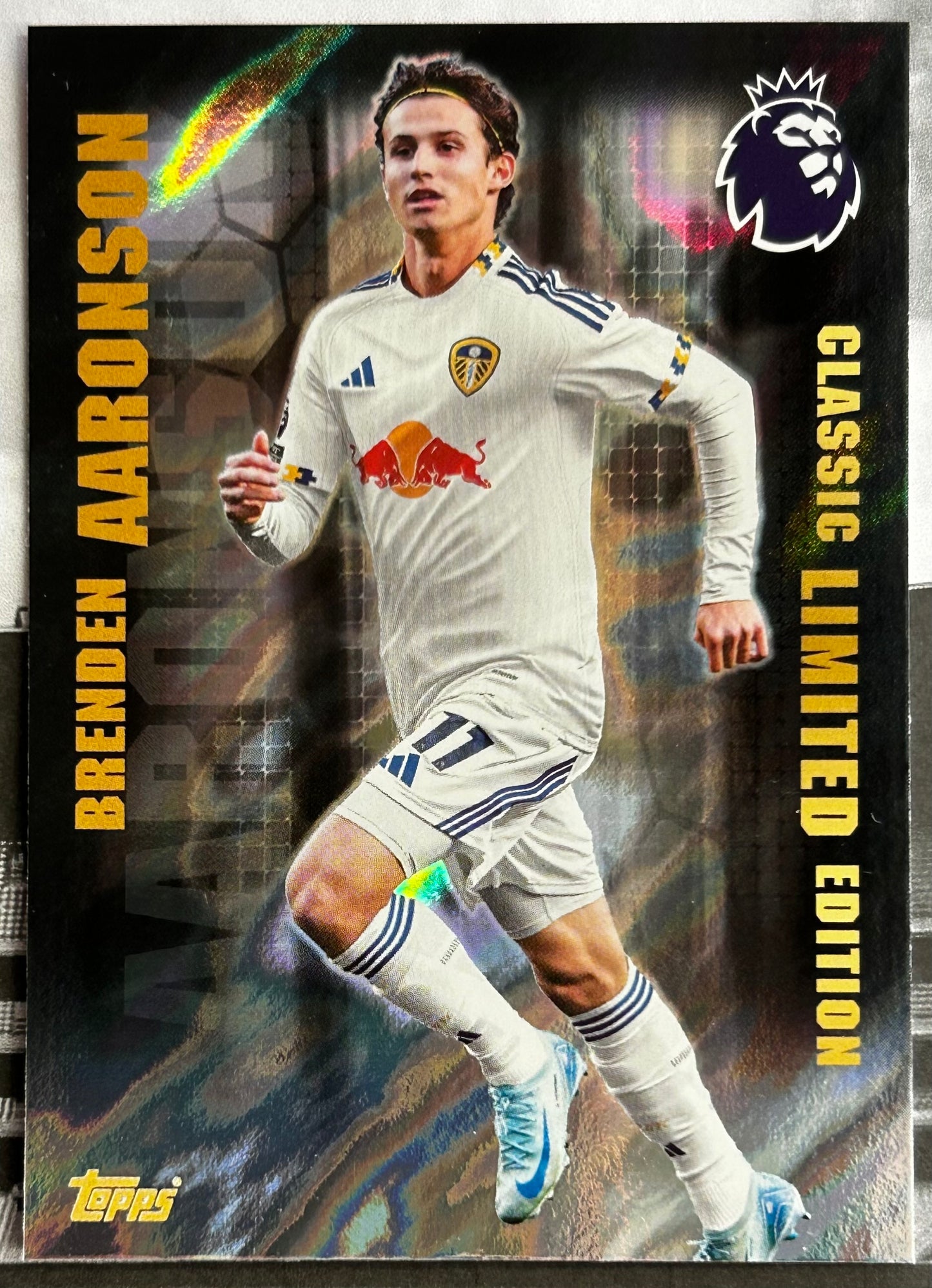 Topps Premier League 2026 Debut Edition - BRENDEN AARONSON (LEEDS UNITED) Classic Limited Edition LE20