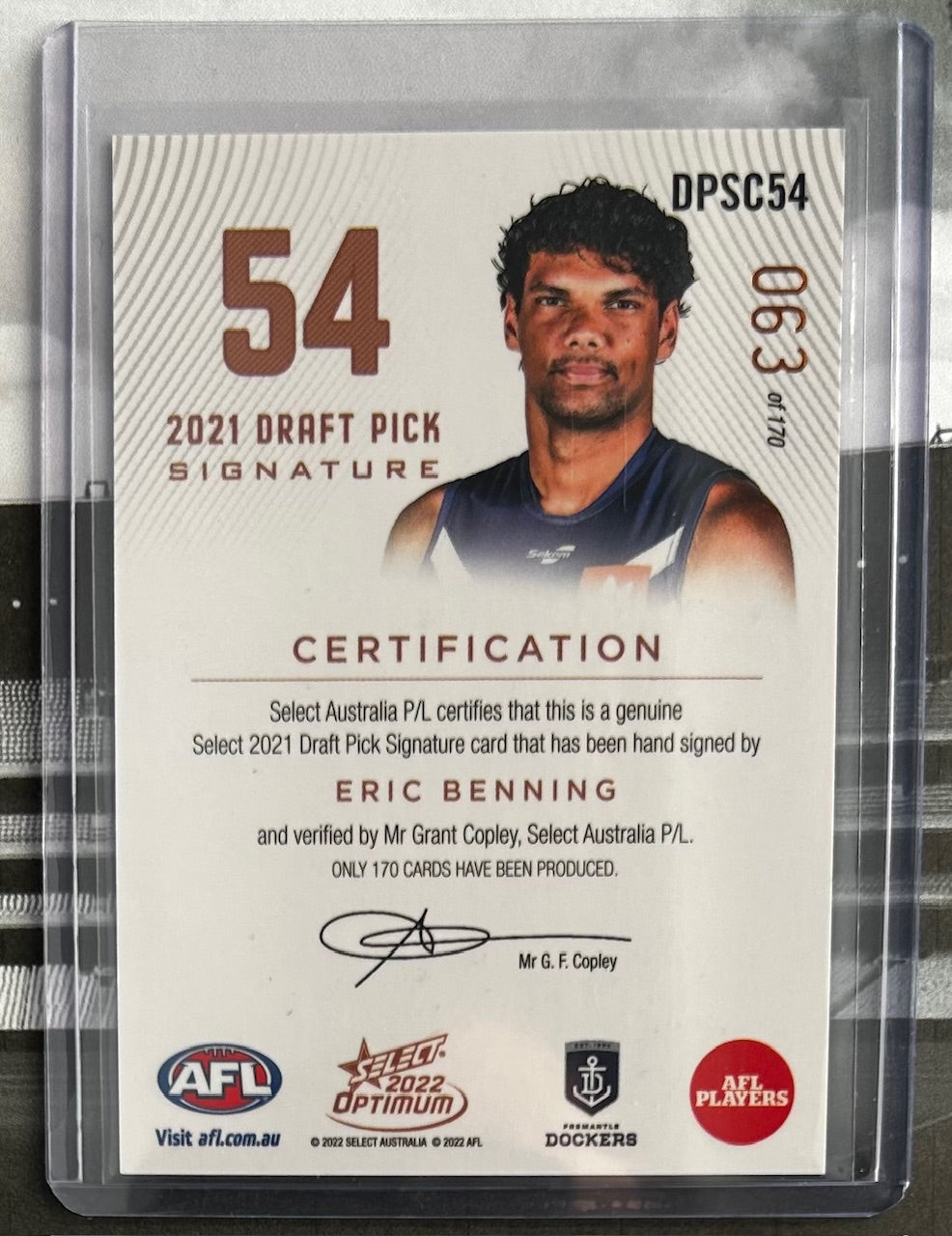 Select AFL Optimum 2022 - ERIC BENNING (FREMANTLE DOCKERS) Draft Pick Signature Copper DPSC54 /170