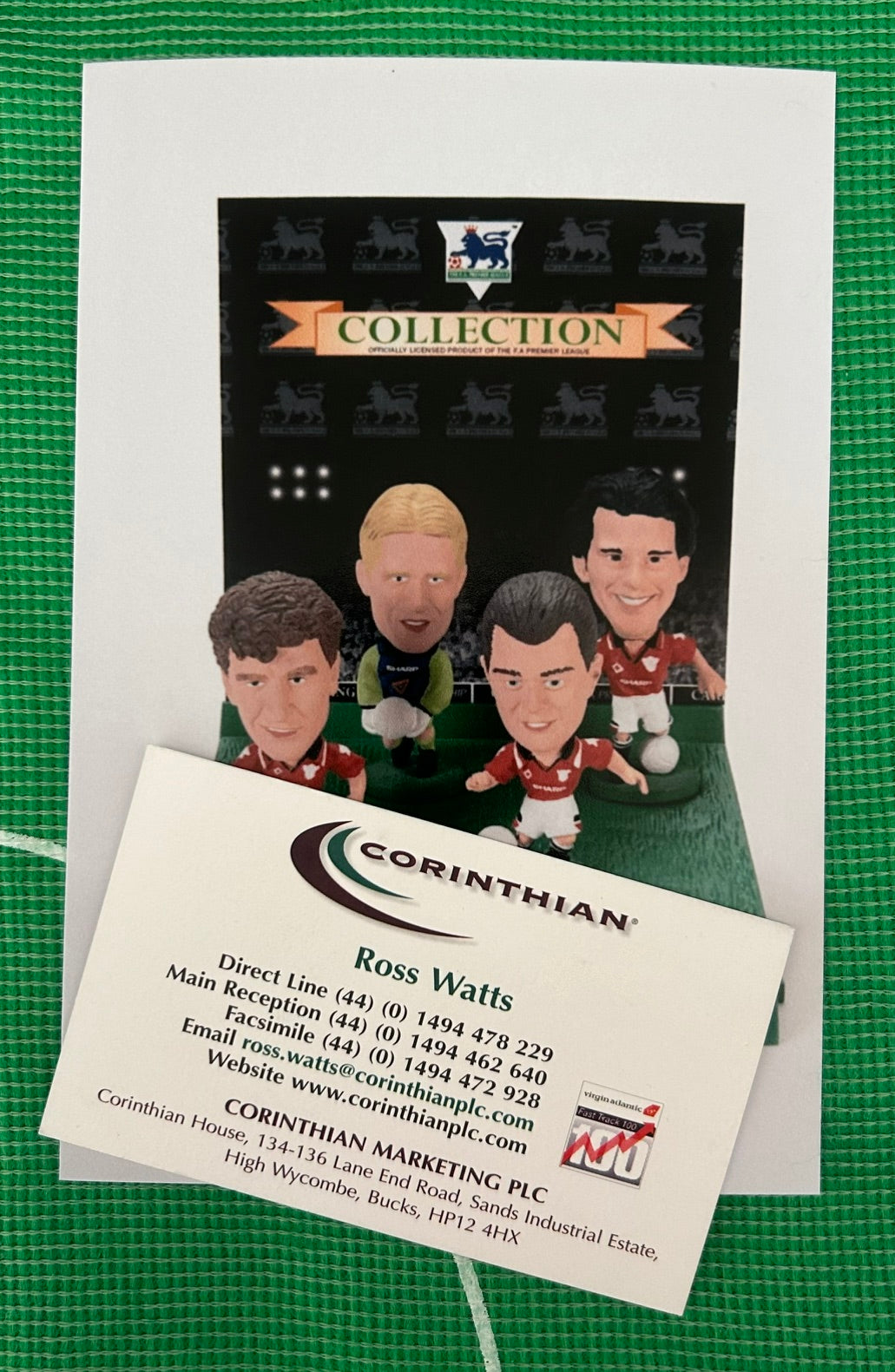 Corinthian 4-PLAYER DISPLAY W/ MARK HUGHES (MANCHESTER UNITED 1995) Early Product Development Photo v2