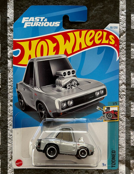 Mattel Hot Wheels Diecast Basic 1:64 - '70 Dodge Charger (Fast & Furious) Tooned