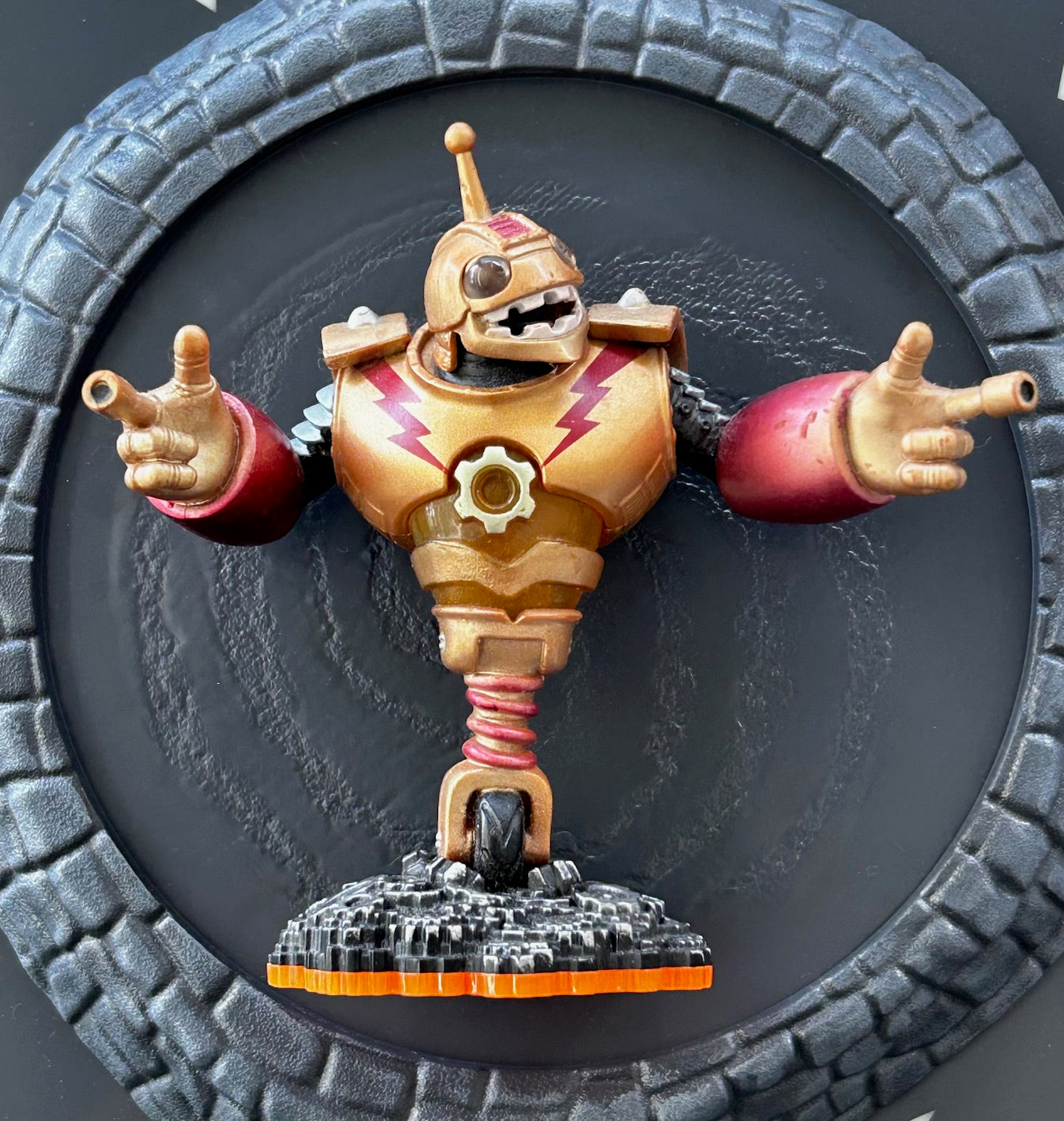 Skylanders Giants - BOUNCER (Loose figure) *See Condition Notes*