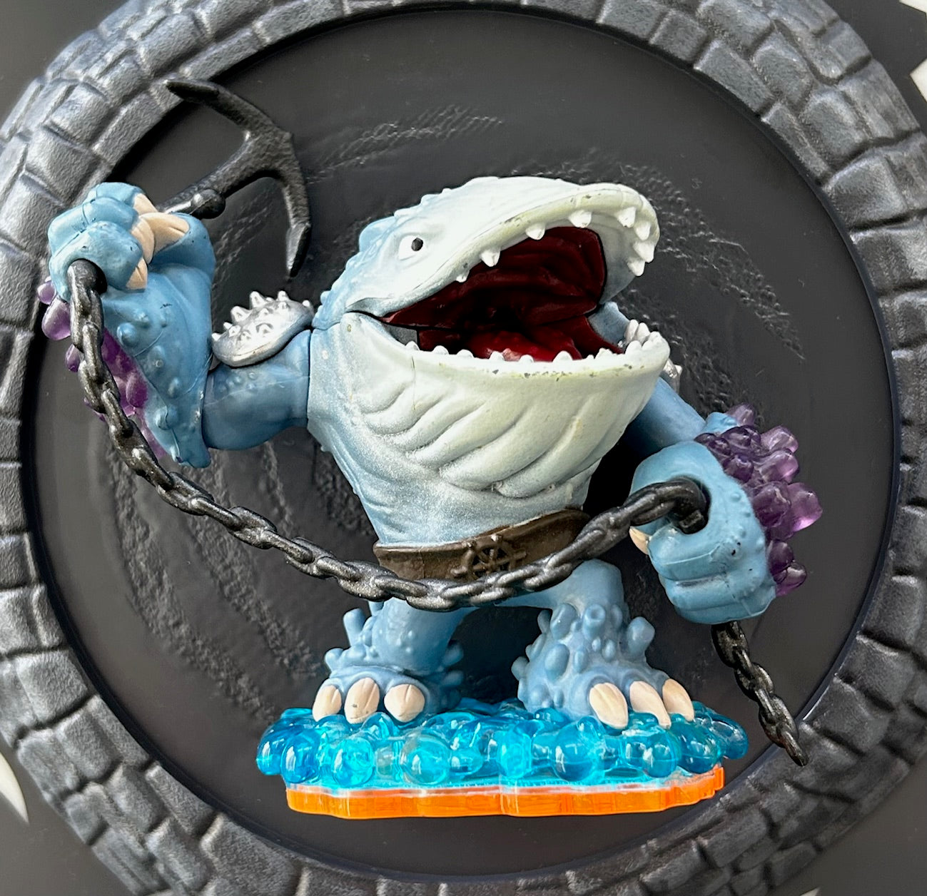 Skylanders Giants - THUMPBACK (Loose figure) *See Condition Notes*