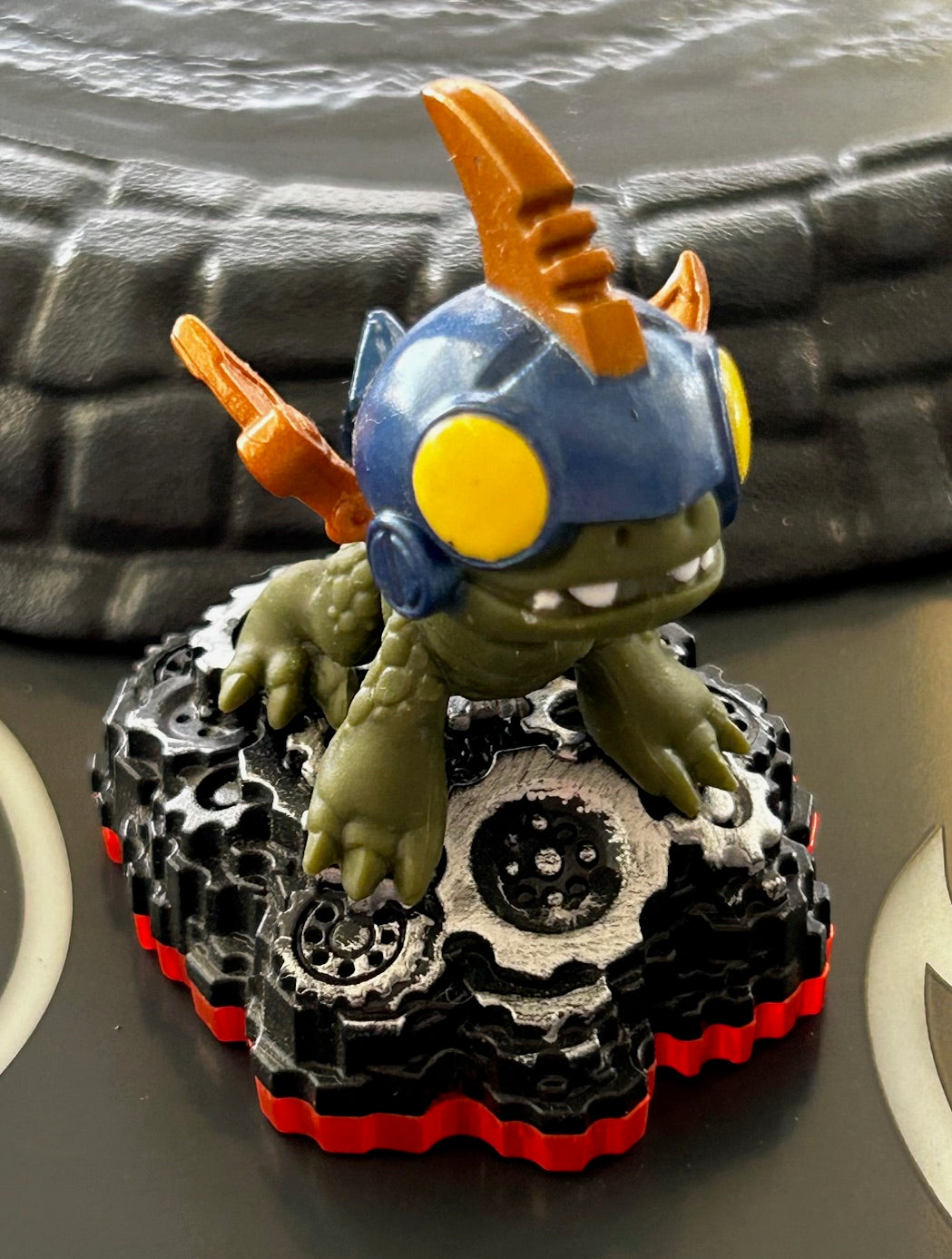 Skylanders Trap Team - DROBIT (Loose figure)