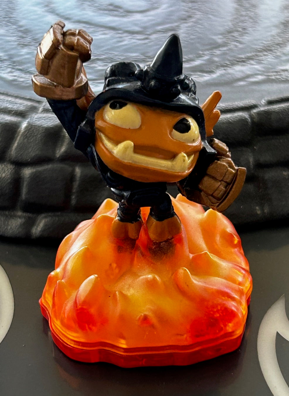 Trap Figure Skylanders Trap Team - SMALL FRY (Loose figure) – JaqJnr