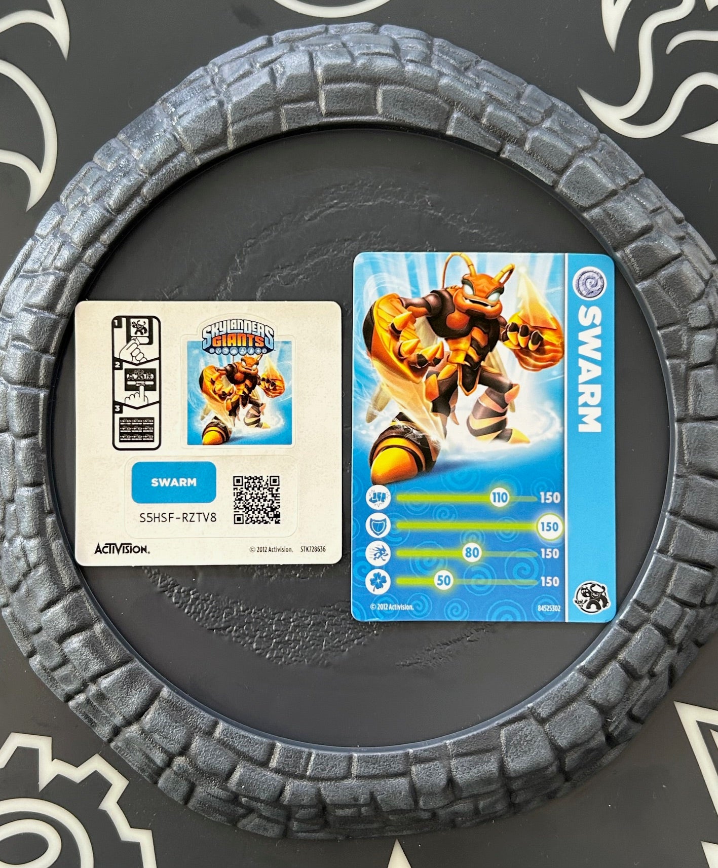 Skylanders Giants - CARDS & STICKERS from Original Packs